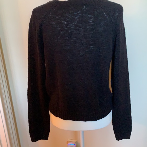 Sweater - Picture 2 of 5